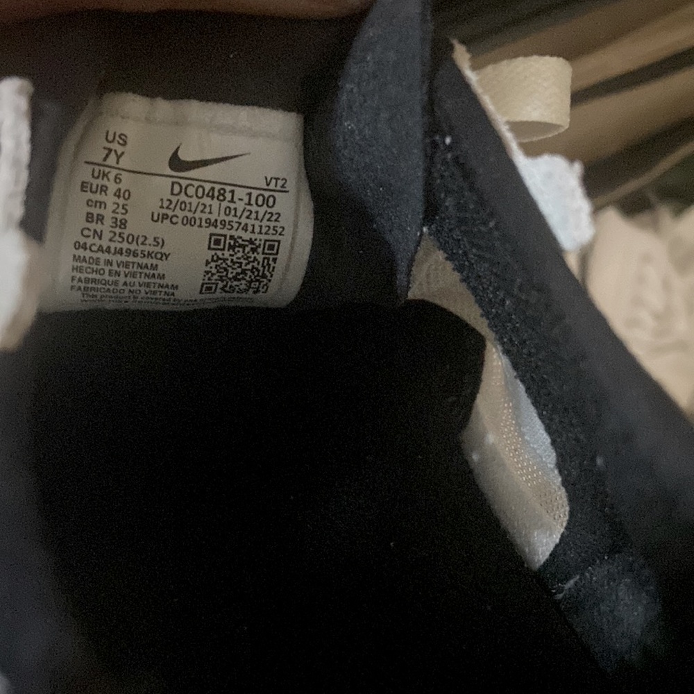 Nike Waffle One White/Grey - Picture 6 of 6